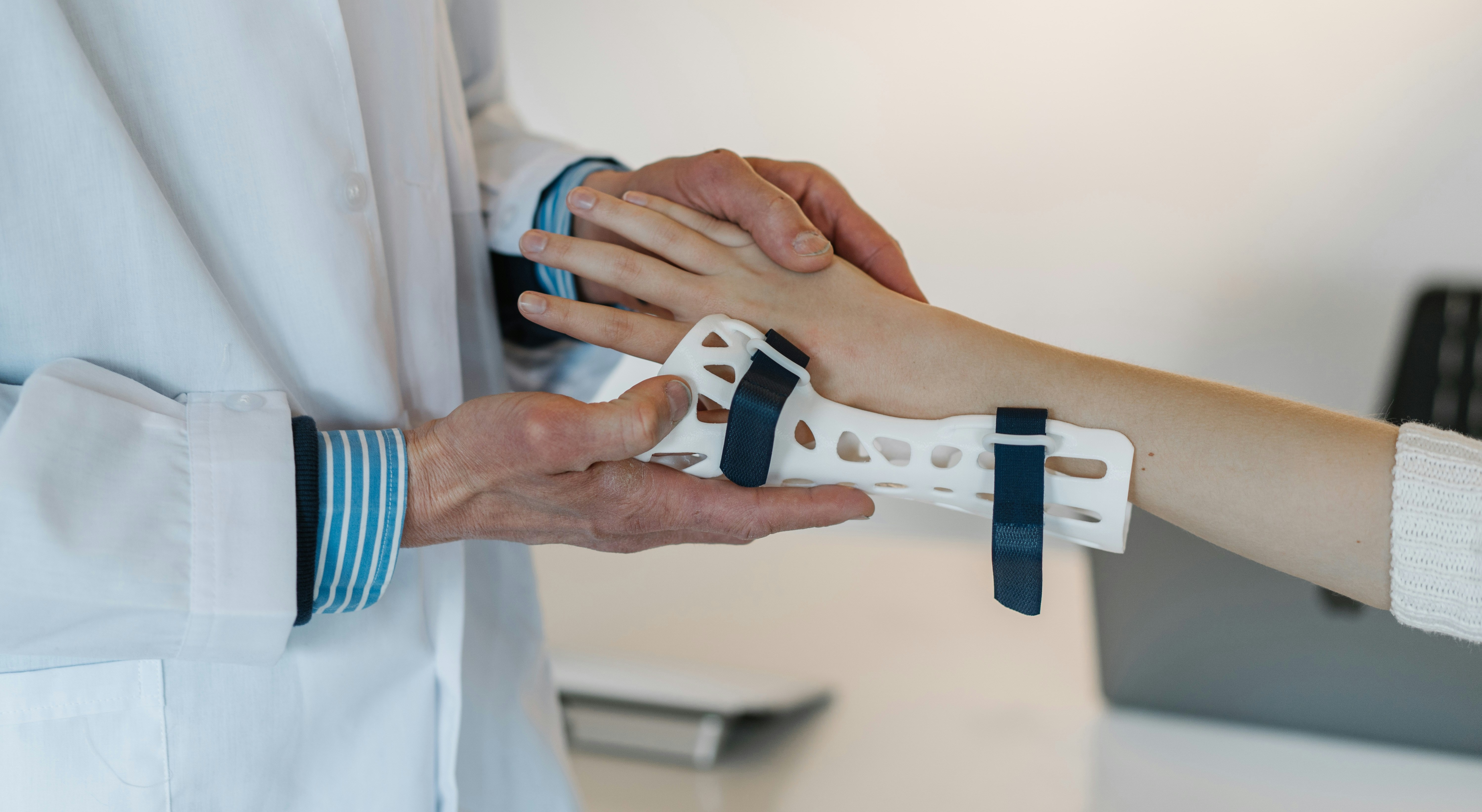 Advanced orthopaedics care at Aarogya Hastha Hospital – expert bone and joint specialists